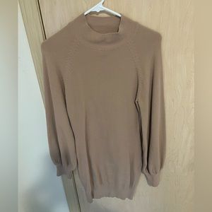 EXLURA Women's Long Sleeve Sweater Dress. Size M (more like small) Color: beige.
